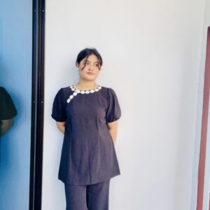 রাউন্ড সর্ট নেক সাথে কটন ফ্লাওয়ার এর কন্ট্রাস্ট  ও বাংলা  স্টাইলের সমন্বয়ে  কালো শর্টস টু পিস।